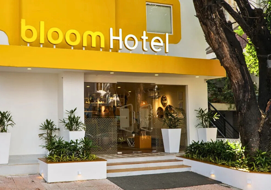 Bloom hotels interior design